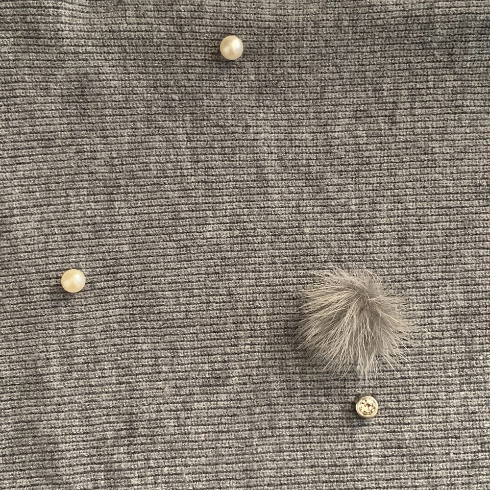 Italian Made Sweater - Picture 5 of 6